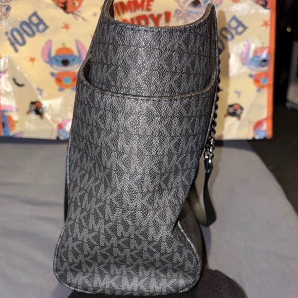 Michael Kors Black and Gray Signature Tote - Picture 3 of 7